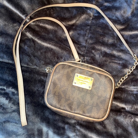 MK WALLET x CROSS BODY - Picture 2 of 4